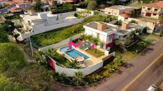 Sobrado com 3 Quartos à venda, 380m² no Medeiros, Jundiaí