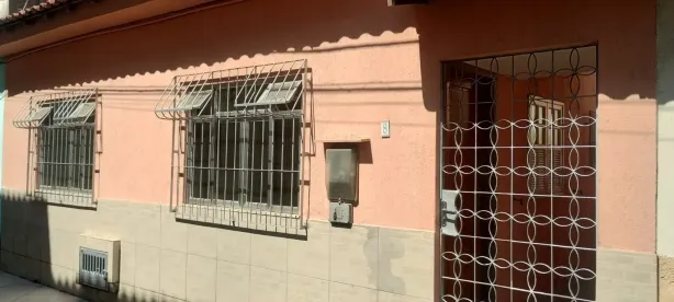 Casa com 2 Quartos à venda, 65m² no Centro, Macaé