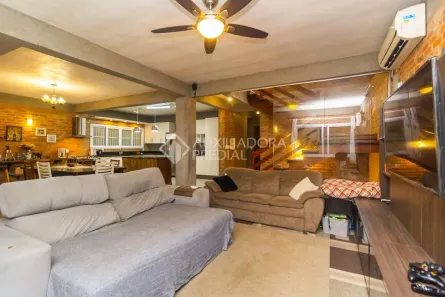 Casa com 4 Quartos à venda, 1580m² no Vila Nova, Porto Alegre