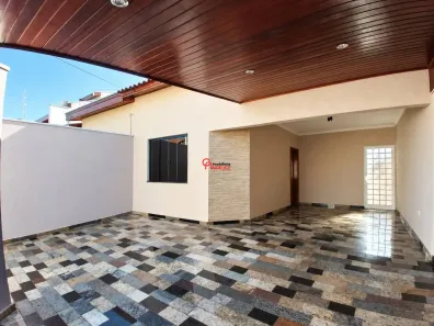 Casa com 3 Quartos para alugar, 150m² no Parque Novo Mundo, Americana