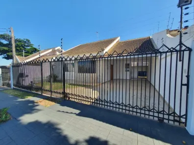 Casa com 3 Quartos para alugar, 199m² no Jardim Imperial II, Maringá