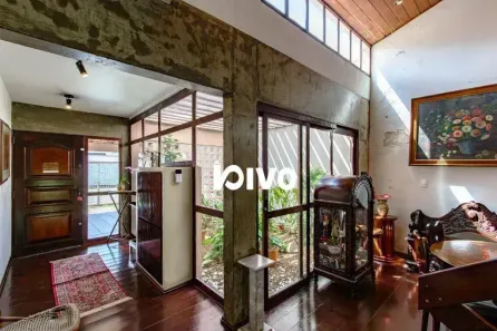 Sobrado com 4 Quartos para alugar, 400m² no Vila Gumercindo, São Paulo