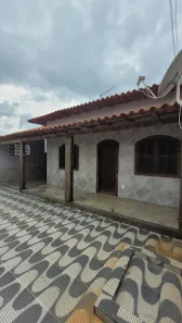 Casa com 2 Quartos à venda, 130m² no Fazendinha, Araruama