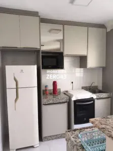 Apartamento com 2 Quartos para alugar, 44m² no Colinas, Londrina