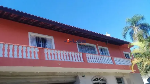 Fazenda/Sítio com 3 Quartos à venda, 200m² no Chácara Sete Cruzes, Suzano