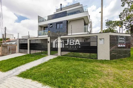 Sobrado com 3 Quartos à venda, 157m² no Água Verde, Curitiba