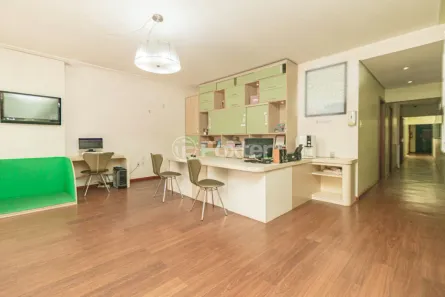 Prédio Comercial com 3 Quartos à venda, 400m² no Independência, Porto Alegre