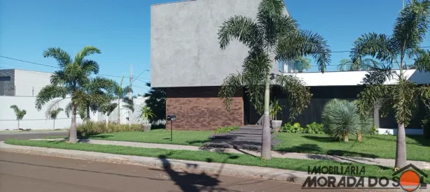 Casa com 3 Quartos para alugar, 330m² no Jardim Munique, Maringá