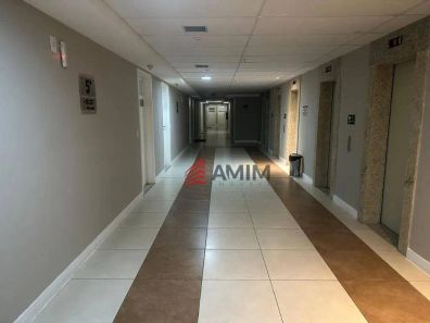 Sala Comercial à venda, 26m² no São Domingos, Niterói