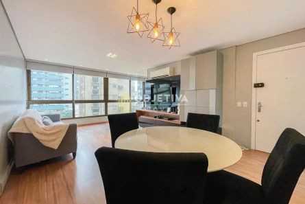 Apartamento com 3 Quartos para venda ou aluguel, 120m² no Mont Serrat, Porto Alegre