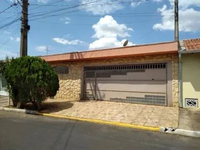 Casa com 2 Quartos à venda, 149m² no Distrito Industrial, Itirapina