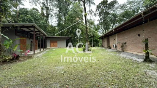 Casa de Condomínio com 3 Quartos à venda, 200m² no Bairro de Camburi, São Sebastião