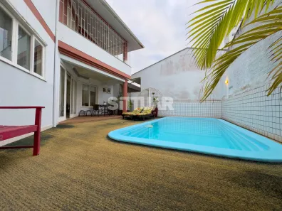 Casa com 5 Quartos à venda, 334m² no Vila Moema, Tubarão