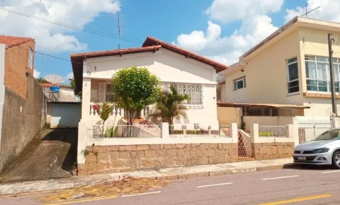 Casa com 2 Quartos à venda, 122m² no Centro, Vinhedo