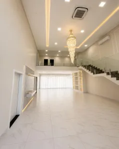 Casa de Condomínio com 4 Quartos para alugar, 402m² no Residencial Goiânia Golfe Clube, Goiânia