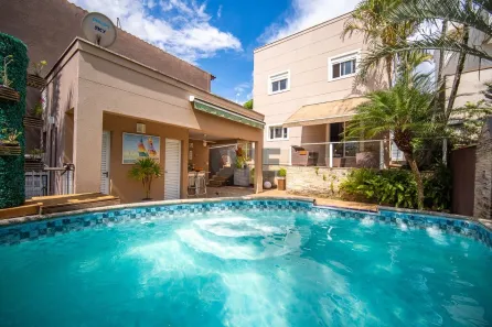 Casa de Condomínio com 3 Quartos à venda, 300m² no Jardim São Vicente, Cotia