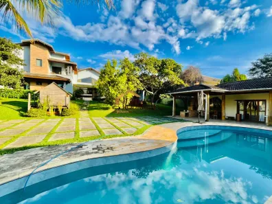 Casa com 4 Quartos à venda, 2108m² no Chácaras Cataguá, Taubaté