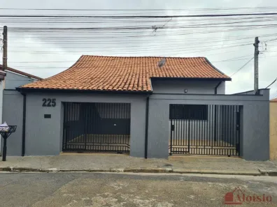 Casa com 4 Quartos à venda, 243m² no Chácaras Reunidas Brasil, Taubaté