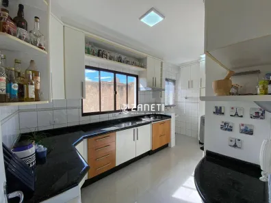 Apartamento com 3 Quartos para alugar, 85m² no Centro, Londrina