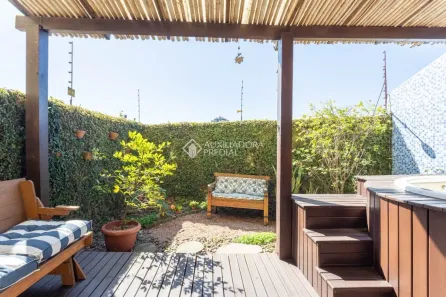 Casa com 3 Quartos à venda, 159m² no Chácara das Pedras, Porto Alegre