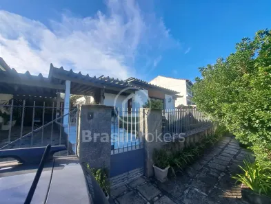 Casa de Condomínio com 3 Quartos à venda, 300m² no Freguesia (Jacarepaguá), Rio de Janeiro