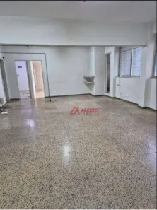 Sala Comercial para alugar, 110m² no Santa Efigênia, Belo Horizonte