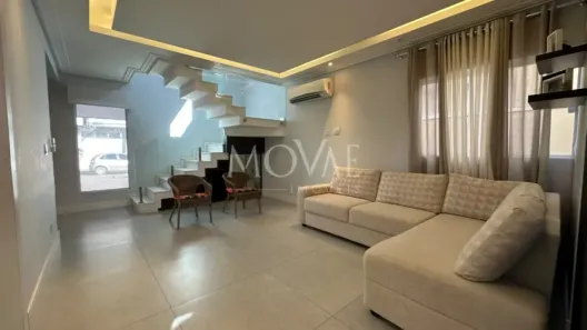 Casa de Condomínio com 4 Quartos para alugar, 220m² no Urbanova, São José dos Campos