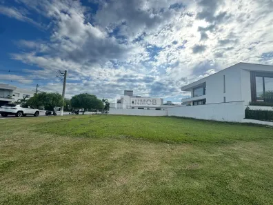 Lote/Terreno à venda, 679m² no Estiva, Taubaté