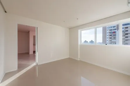 Sala Comercial à venda, 34m² no Menino Deus, Porto Alegre