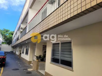 Casa de Condomínio com 2 Quartos à venda, 120m² no Vila Valqueire, Rio de Janeiro