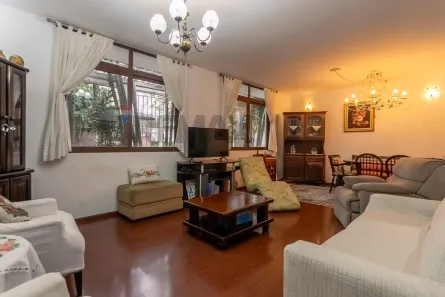 Casa com 3 Quartos à venda, 194m² no Vila Cordeiro, São Paulo