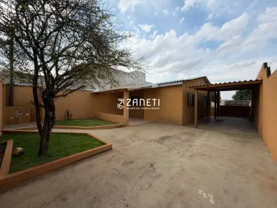 Casa com 2 Quartos para alugar, 110m² no Colinas, Londrina