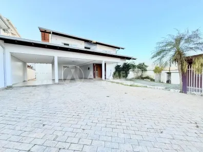 Casa com 5 Quartos à venda, 382m² no Fortaleza, Blumenau