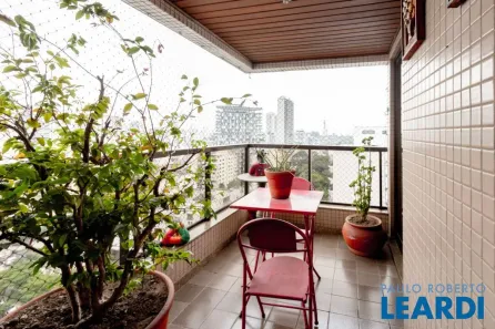 Apartamento com 3 Quartos à venda, 173m² no Sumarezinho, São Paulo