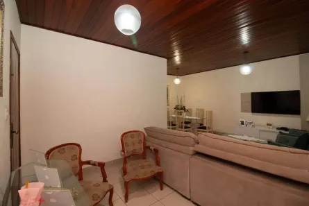 Casa com 4 Quartos para alugar, 250m² no Centro, Guarulhos