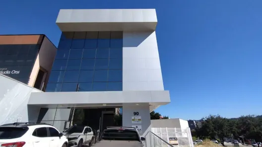Prédio Comercial para alugar, 725m² no Parque Das Vinhas, Itupeva