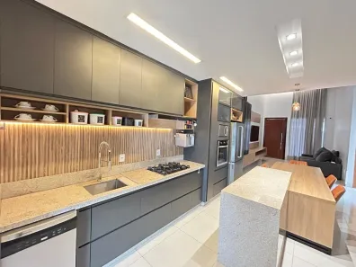 Casa com 3 Quartos à venda, 169m² no Vila Rosa, Goiânia