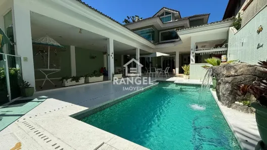 Casa de Condomínio com 4 Quartos para alugar, 380m² no Vargem Grande, Rio de Janeiro