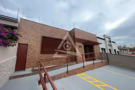 Imóvel Comercial com 4 Quartos para alugar, 130m² no Bosque, Campinas