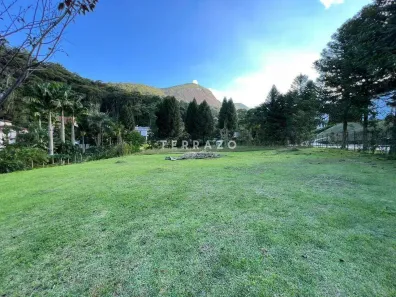 Lote/Terreno à venda, 800m² no Parque do Imbui, Teresópolis