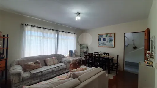 Casa com 3 Quartos à venda, 238m² no Vila Butantã, São Paulo