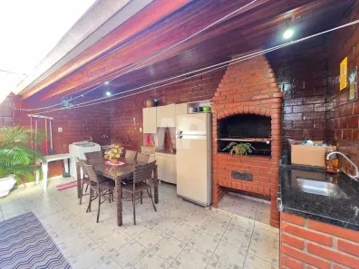 Casa com 3 Quartos à venda, 102m² no Jardim Aeroporto I, Itu