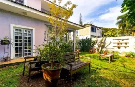 Sobrado com 3 Quartos à venda, 344m² no Vila Madalena, São Paulo