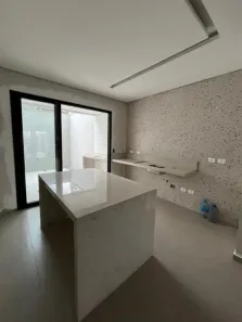 Casa com 4 Quartos à venda, 150m² no Vila Carrão, São Paulo