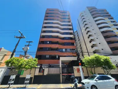 Apartamento com 2 Quartos para alugar, 67m² no Ponta Verde, Maceió