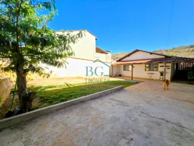 Casa com 2 Quartos à venda, 116m² no Jardim do Contorno, Poços de Caldas
