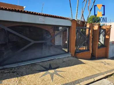 Casa com 3 Quartos à venda, 182m² no Vila Teixeira, Salto
