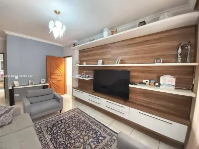 Sobrado com 3 Quartos à venda, 180m² no Jardim Ester Yolanda, São Paulo