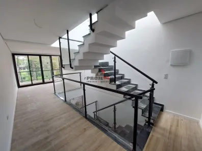 Sobrado com 3 Quartos à venda, 197m² no Vila Scarpelli, Santo André