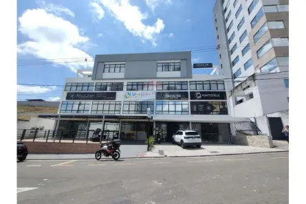 Sala Comercial à venda, 67m² no Estrela Sul, Juiz de Fora